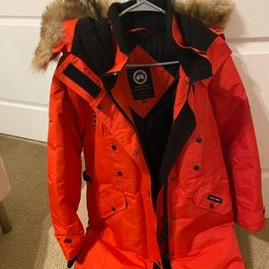 CanadaGoose Jacket (only worn once )